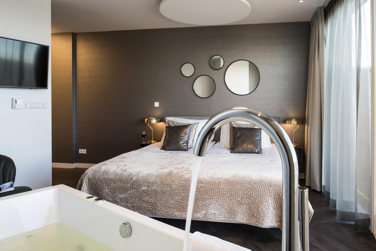 De Pier Suites Гаага Экстерьер фото